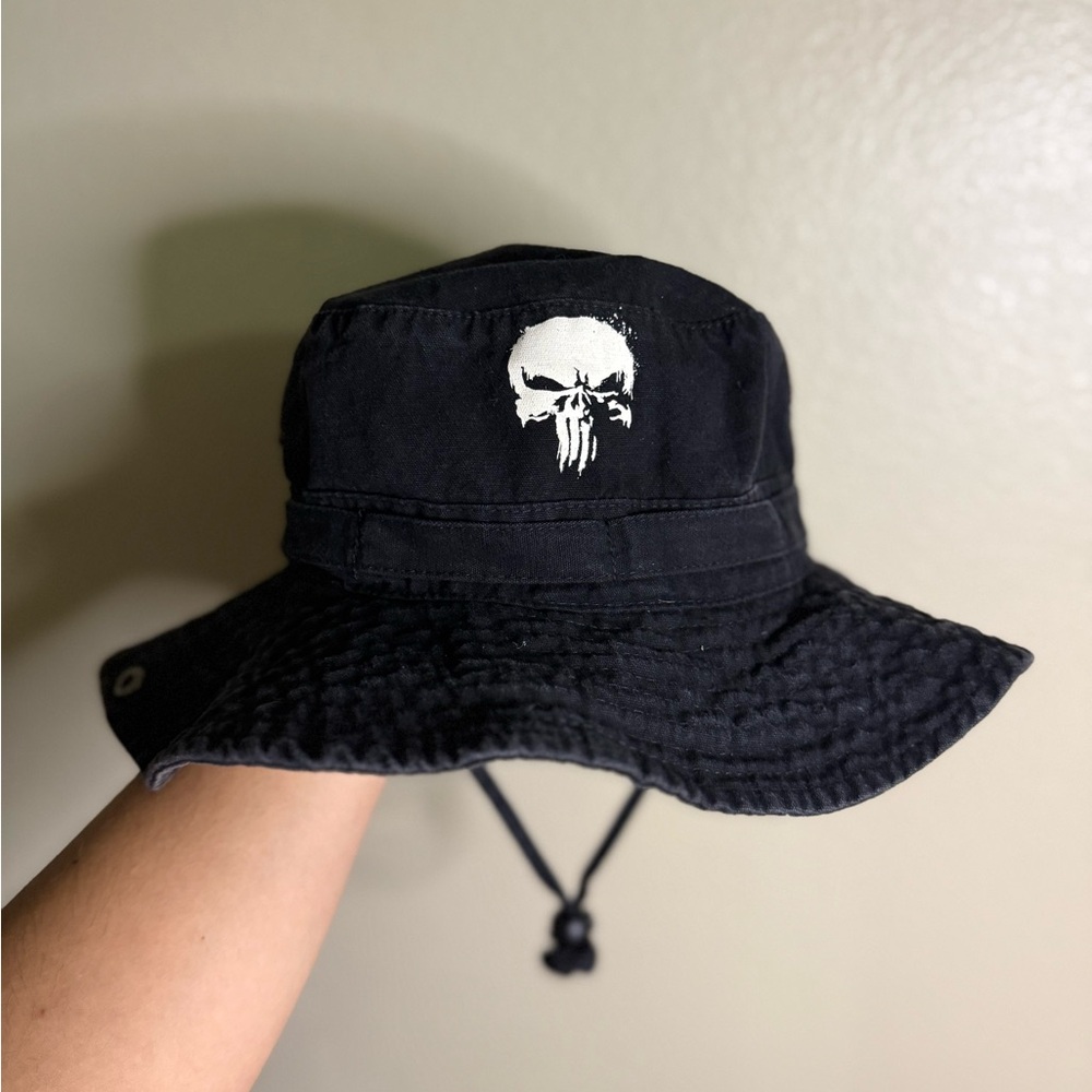 The Punisher MARVEL Ash Black Bucket Hat